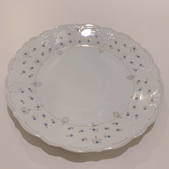 Tirschenreuth “Fleur De Lis” Baronesse blue, salad plate 8 3/8”. Made in Germany - Picture 1 of 3
